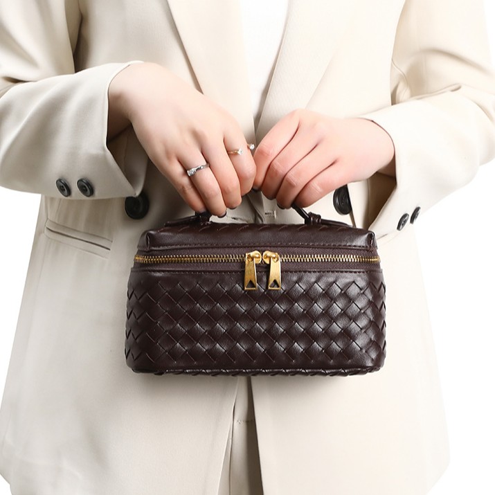 Loura Vanity Woven Bag Tas Wanita Selempang