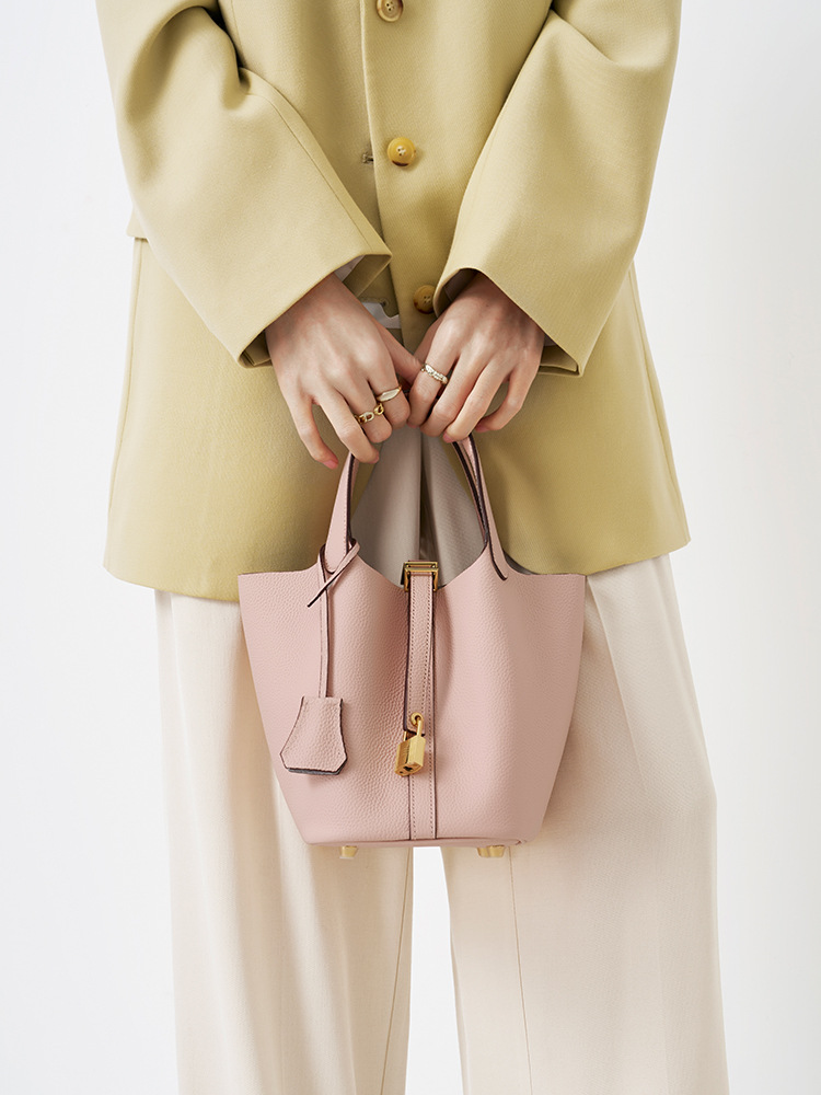 Sosialita Pikka 18 Gold Hardware Genuine Leather Bag Tas Kulit Asli Tas Wanita Tas Tote Bag Tas Handbag — gambar pendukung 8